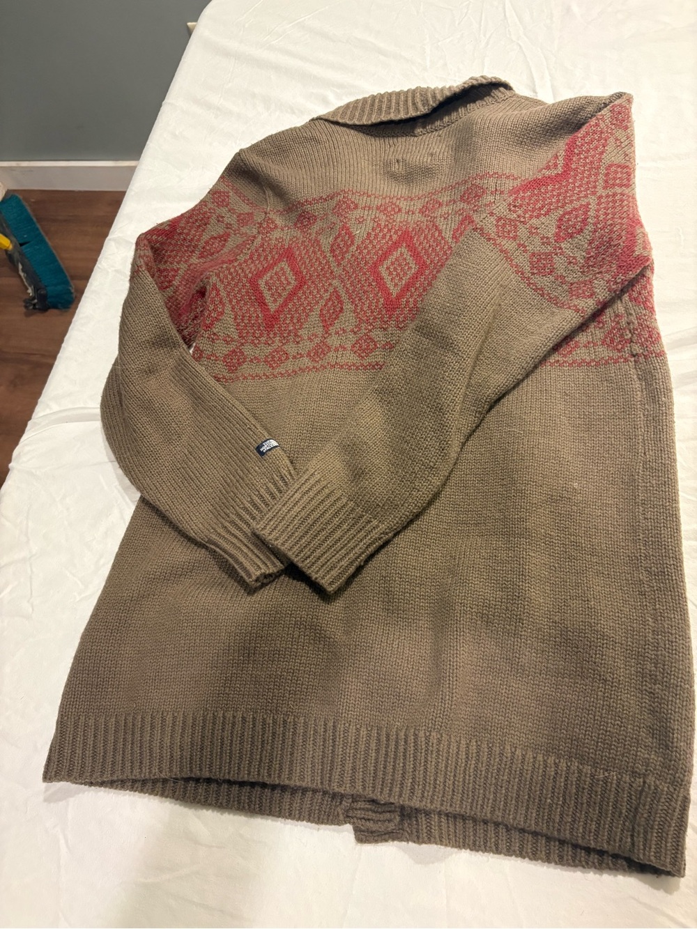 North Face Brown Shawl Collar Button-Front Sweater with Red Pattern - Picture 4 of 5